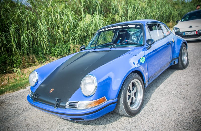PORSCHE 911